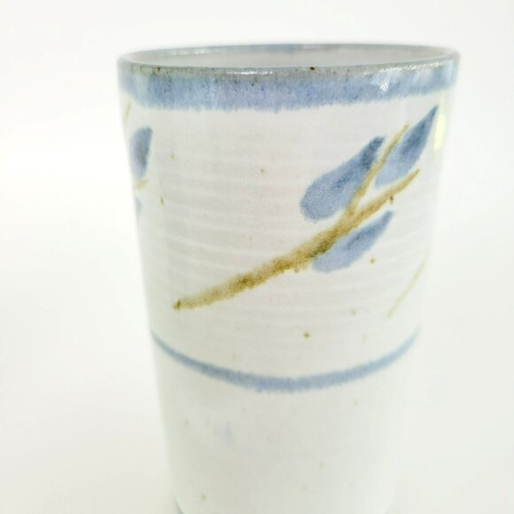 Handcrafted Ceramic Stoneware 16fl. oz. Tumblers or Vases (2), Blue Leaf, Signed - Picture 4 of 10